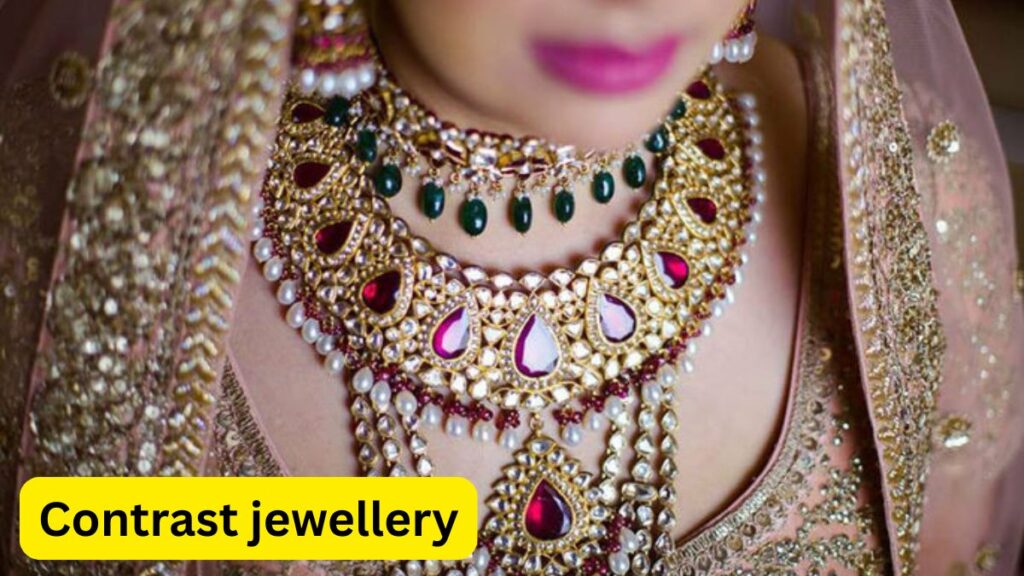 Contrast jewellery